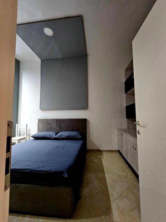 Vela Apartment ดูร์เรส ภายนอก รูปภาพ